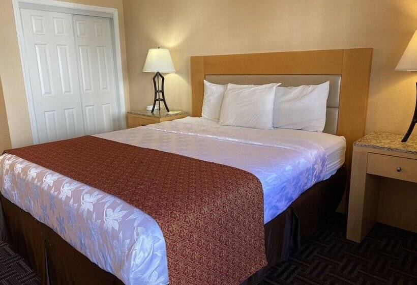 Стандартный Номер Кровать Кинг, The Lemon Tree