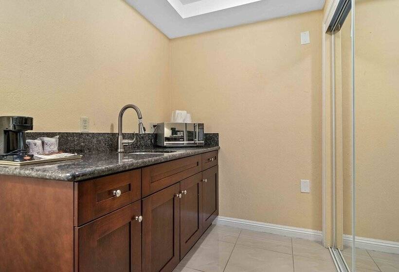 Family Suite, The Lemon Tree