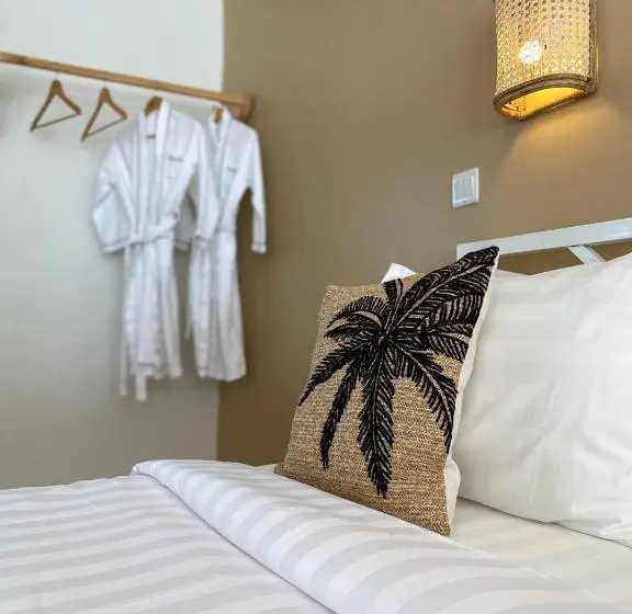 スタンダードバンガロー, Beachwalk Koh Rong