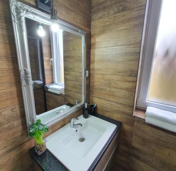 آپارتمان لوکس 1 خوابه, Aparthotel Dominic Residence