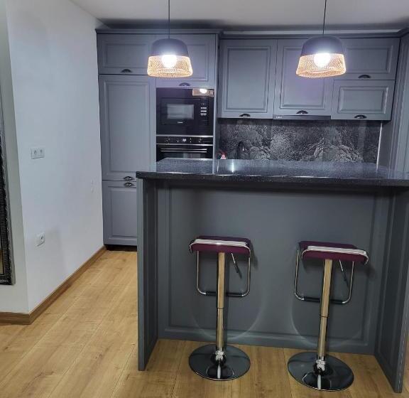 آپارتمان 1 خوابه همکف, Aparthotel Dominic Residence