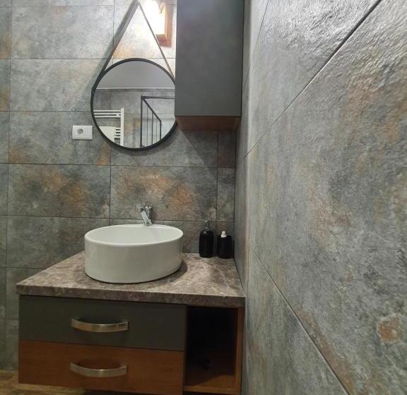 استودیوی لوکس, Aparthotel Dominic Residence