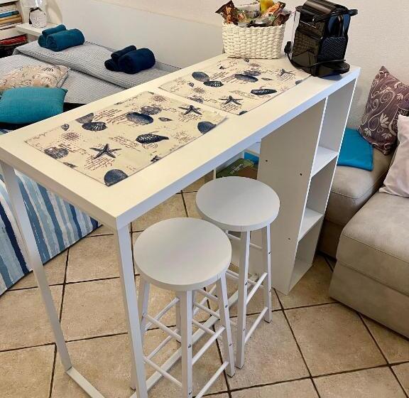 标准间, Il Posto Nascosto