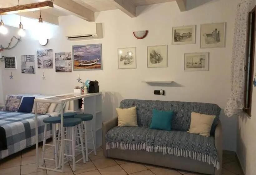 スタンダードルーム, Il Posto Nascosto