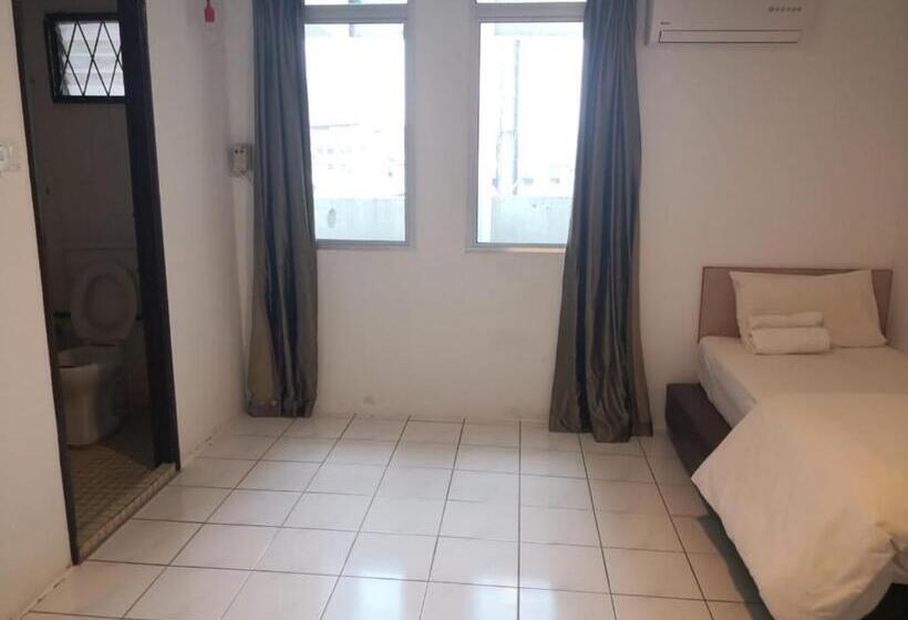 Quarto Estandar Individual, G Star Motel