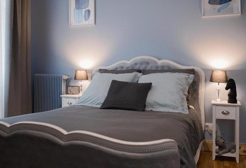 Семейный Номер, Les 3 Bérets Chambres D Hotes