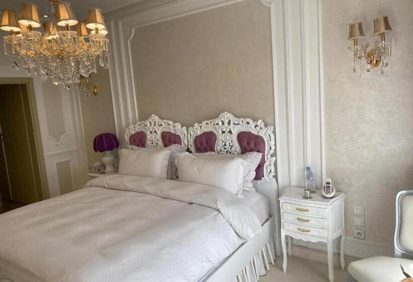 اتاق لوکس با بالکن, Suites Gloria