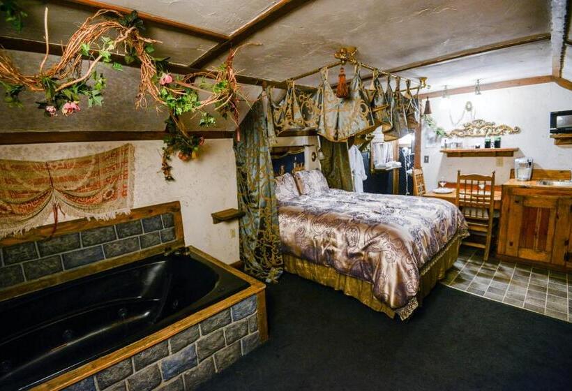 标准间, Castle Wood Theme Cottages  Couples Only