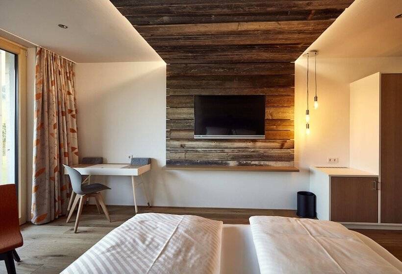 غرفة سوبيريور مزودة بشرفة, Genuss  & Aktivhotel Sonnenburg