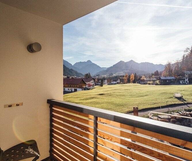 غرفة قياسية مزوَّدة بشُرفة, Genuss  & Aktivhotel Sonnenburg