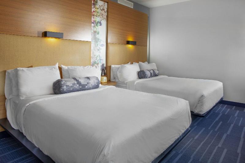 Номер Стандарт, Aloft Richmond West Short Pump