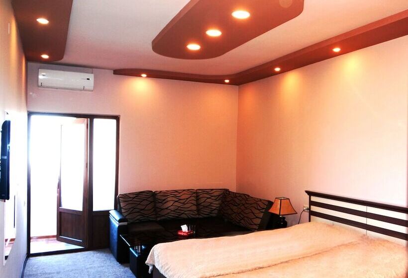 스탠다드 룸, Areg