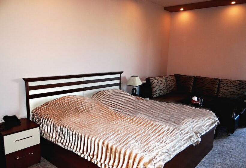 스탠다드 싱글 룸, Areg