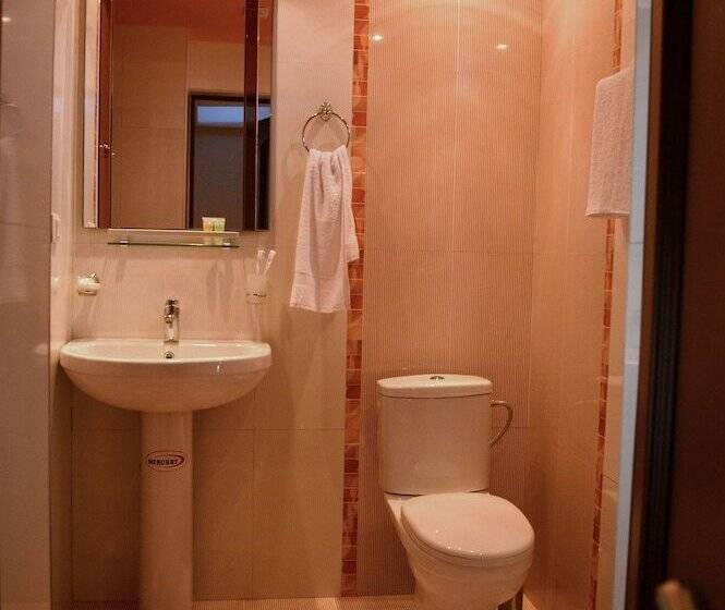 주니어 스위트, Areg