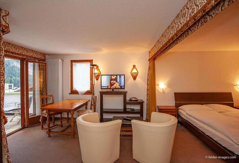 스탠다드 트리플 룸, Astoria