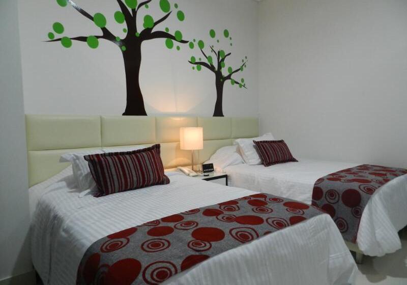 Номер Стандарт, Bolivariana Plaza Medellin