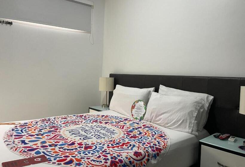 Номер Стандарт, Bolivariana Plaza Medellin