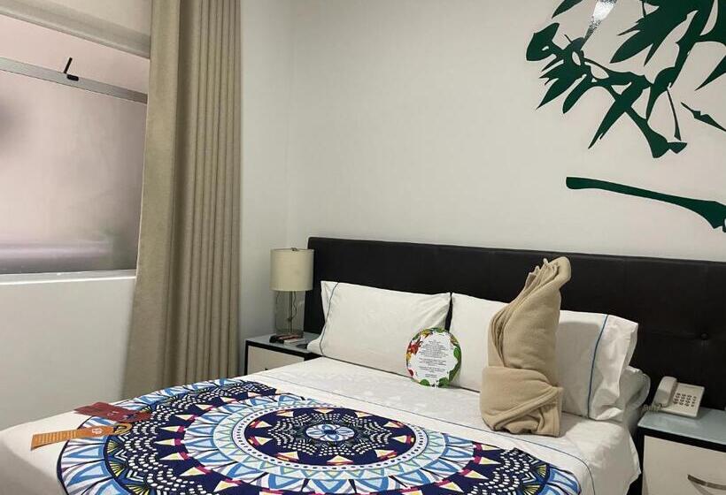 Номер Стандарт, Bolivariana Plaza Medellin