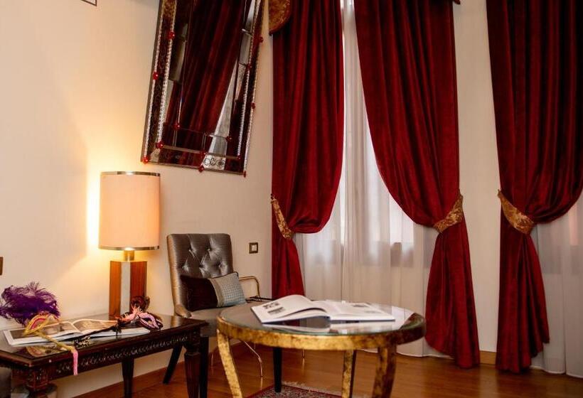 اتاق سوپریور, Ca Dell'arte