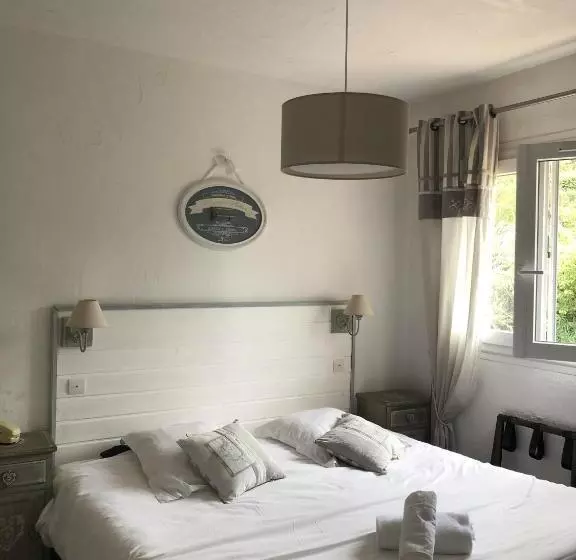 スタンダードシングルルーム, Logis La Bastide Des Golfs