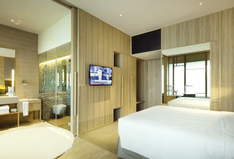 اتاق کلاب, Parkroyal Collection Pickering, Singapore