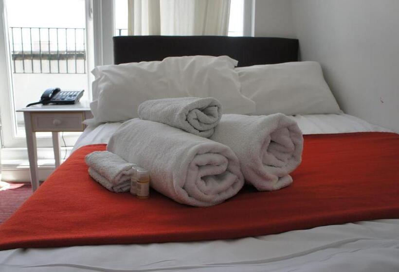 标准单人间, Plaza London