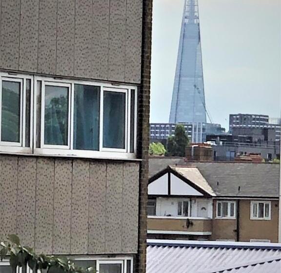 标准间带阳台, Plaza London