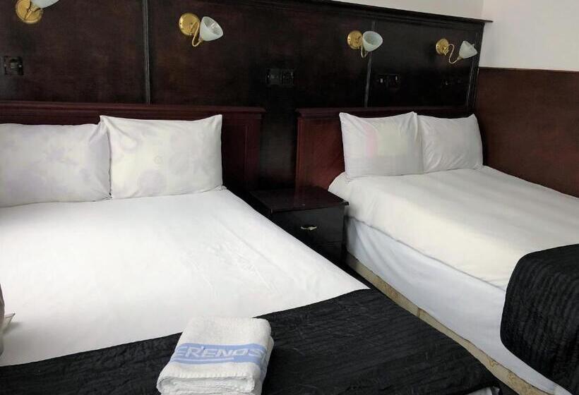 家庭间, Plaza London