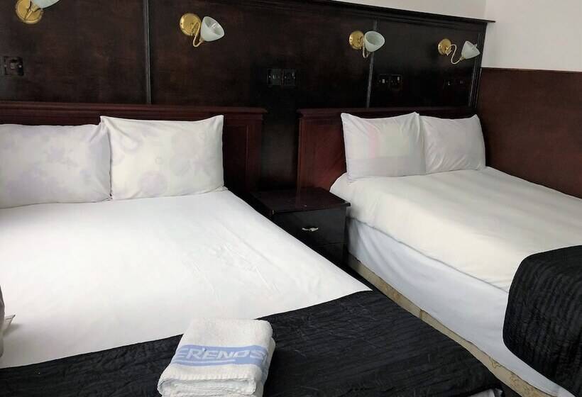 标准三人间, Plaza London