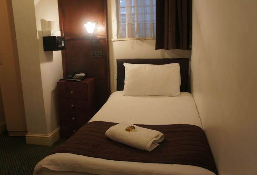 标准单人间, Plaza London