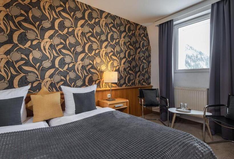 חדר סטנדרט, Rader