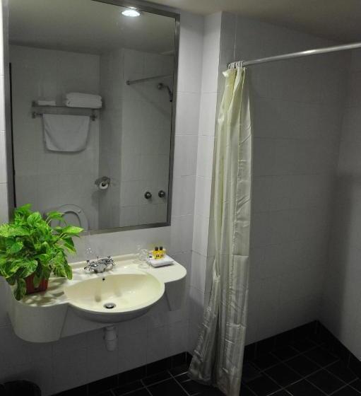 اتاق لوکس با تخت بزرگ, Summer View