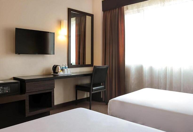 اتاق لوکس, Summer View