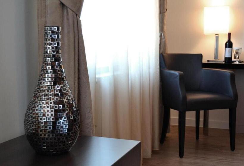 سوییت, Vier Jahreszeiten Berlin City