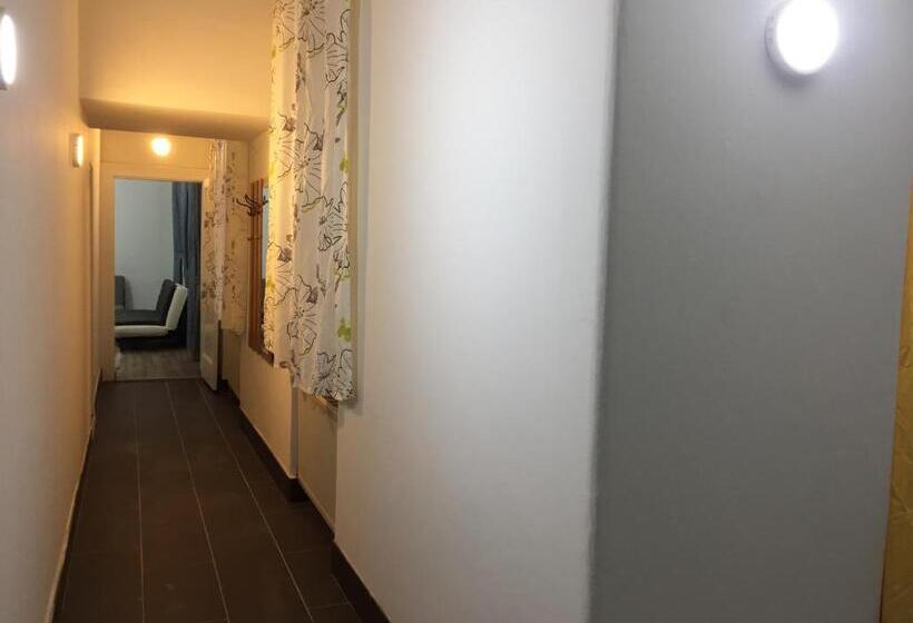 آپارتمان 1 خوابه, Stadtpark