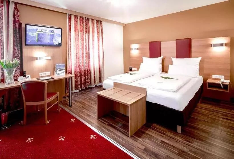 スタンダードルーム, Tiptop Hotel Burgschmiet Garni