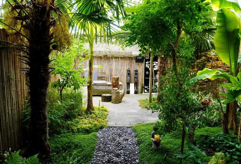 اتاق استاندارد سه تخته با چشمانداز باغ, Jungle Stay In A Hidden Paradise