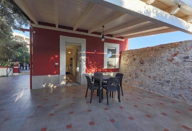 اتاق خانوادگی, Agriturismo Dea Cerere