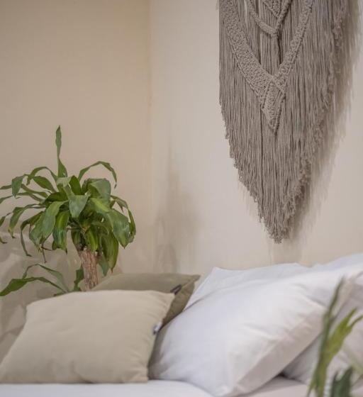 سوییت جونیور, Mayanah Bacalar