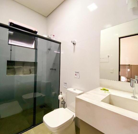 جناح, Pousada Reserva Central