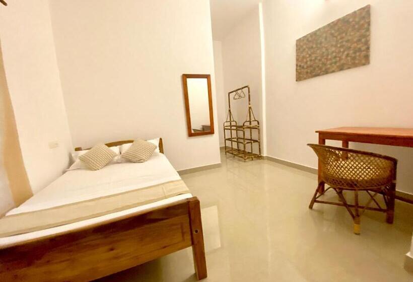 Standard-huone, Tattwamasi Ayuryoga With Breakfast And Yoga