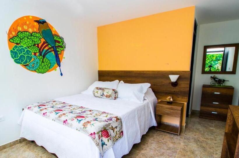 Номер Стандарт, Bosques De La Pradera