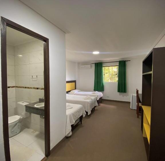 חדר סטנדרט לשלושה, Castelo Branco