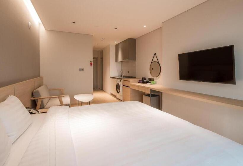 Номер Стандарт, Chestertons Sokcho