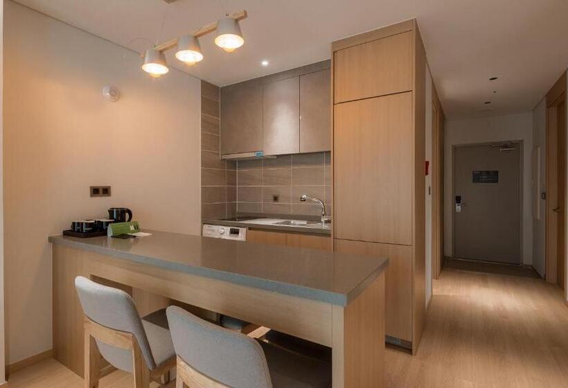 Апартаменты Superior 2 Спальни, Chestertons Sokcho