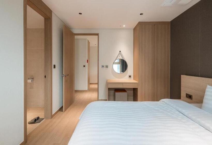 Апартаменты Premium 2 Спальни, Chestertons Sokcho