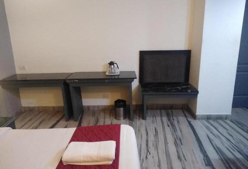 חדר דלוקס, Zip By Spree Hotels Surabi International Vellore