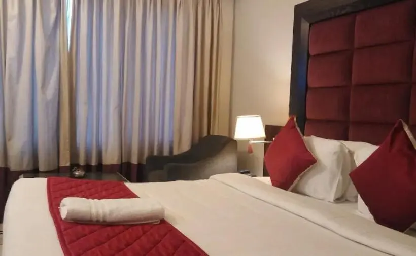 スーペリアールーム, Zip By Spree Hotels Surabi International Vellore