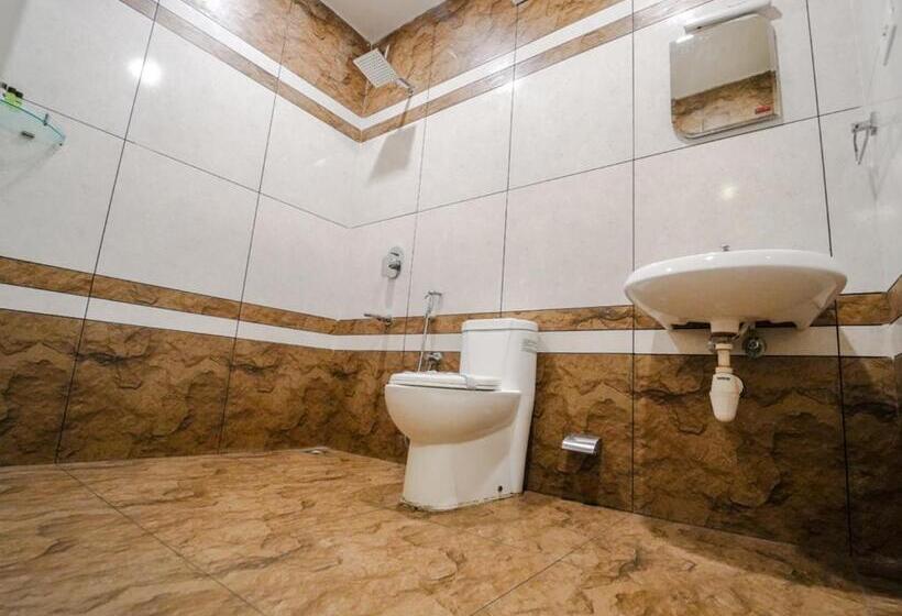 スタンダードルーム, Munnar Majetsic Resort With Pool By Voye Homes