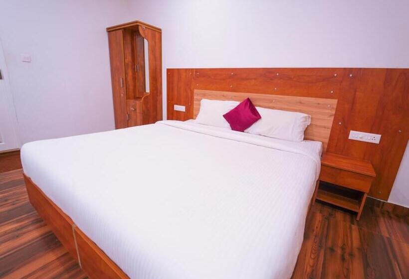 スタンダードルーム, Munnar Majetsic Resort With Pool By Voye Homes